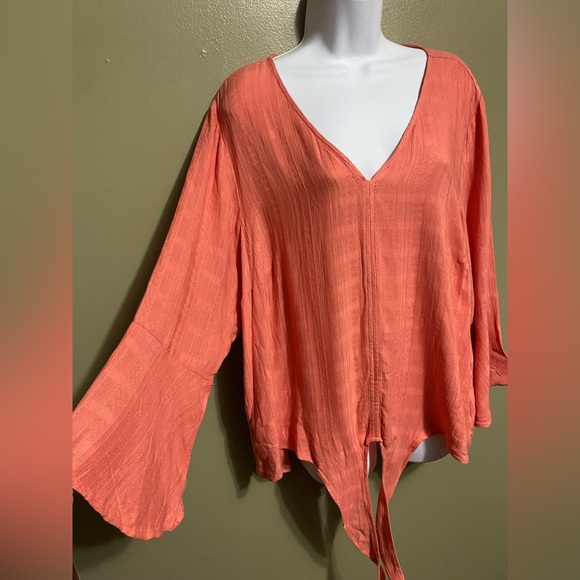 torrid Tops - Torrid‎ Tie Bottom Coral Blouse, Size 2X